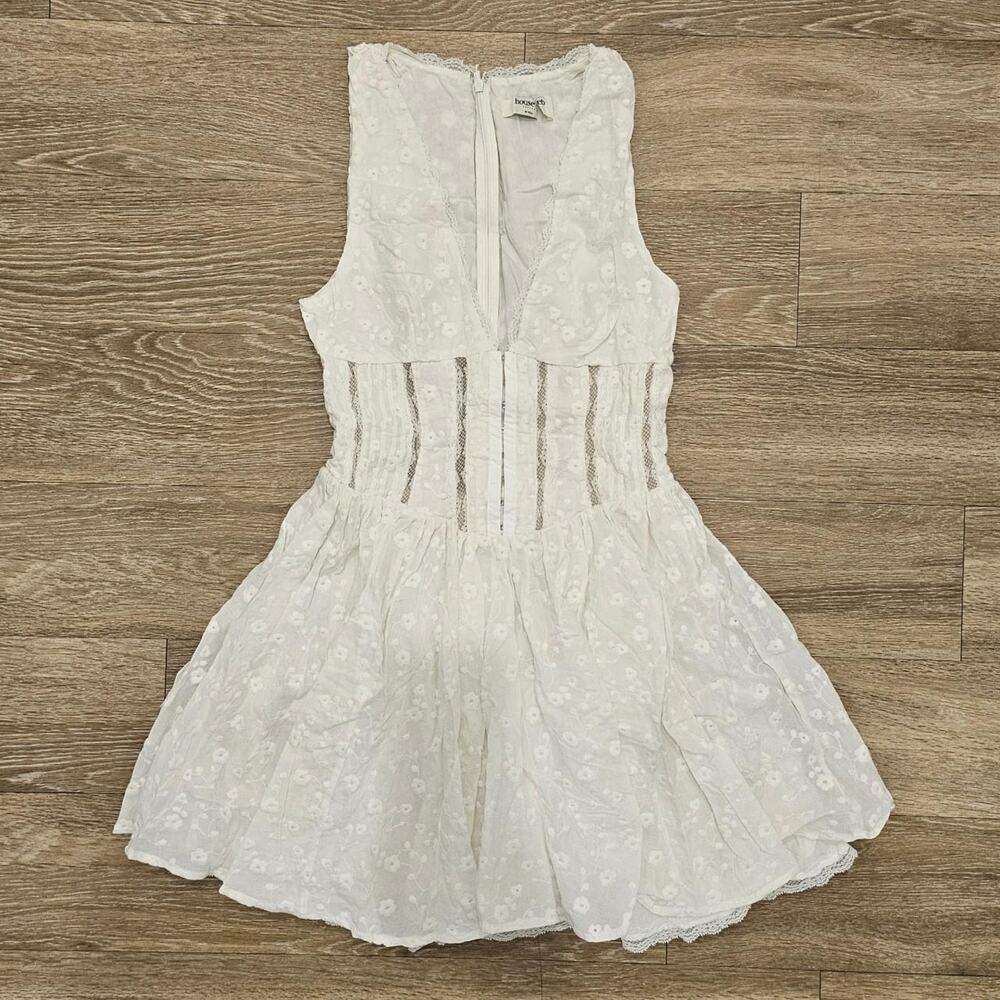 House Of CB 'Sarita' White Cotton Broderie Anglais Plunge Mini Dress